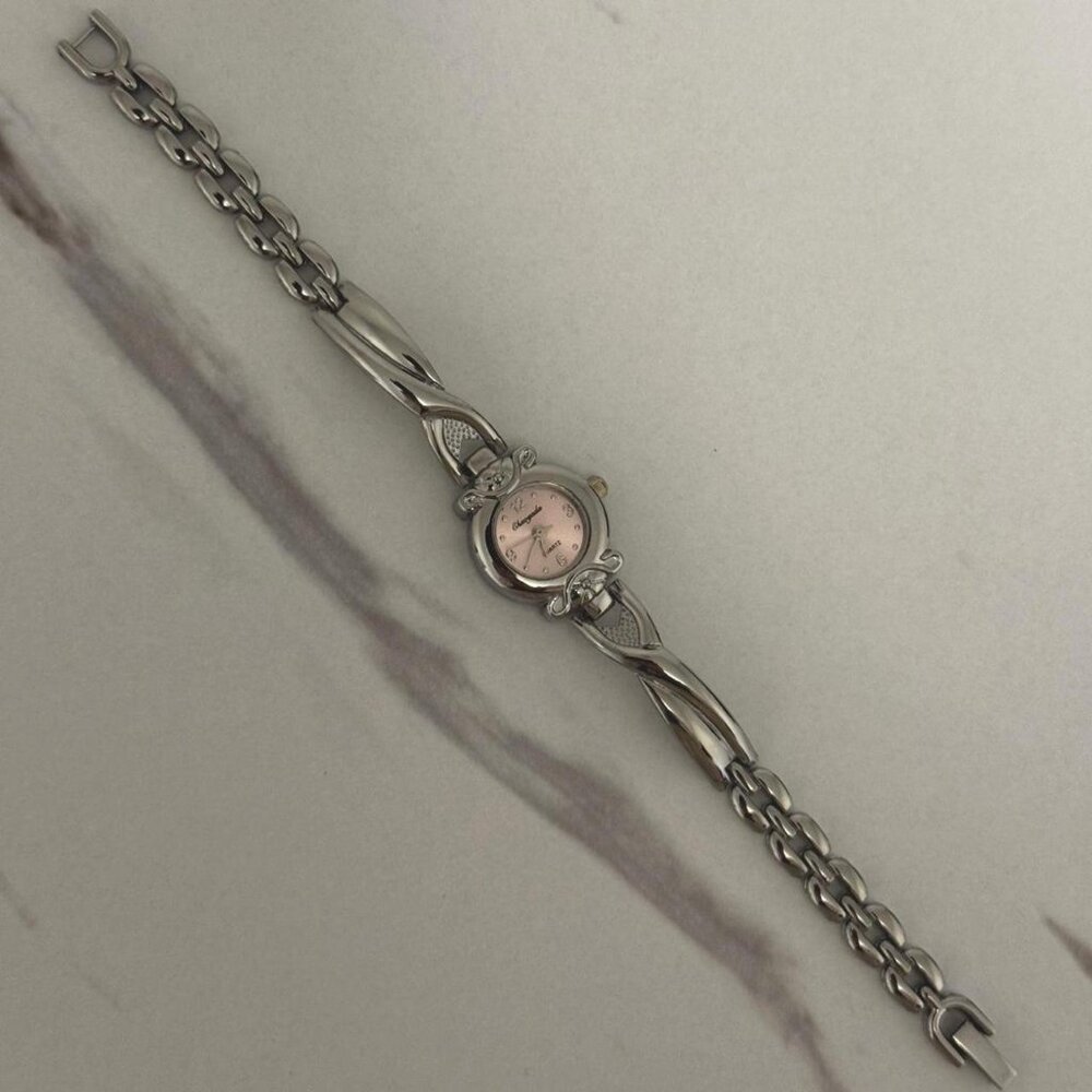 Sku:0211 cute silver pink mini watch vintage style+in a gift box Stainless steel - Picture 6 of 7